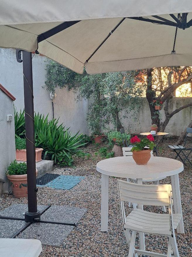 Bed and Breakfast Il Profumo Di Ginestre Olbia Exterior foto